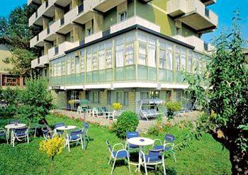 Diplomatic (Cervia)