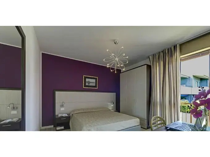 Alex Hotel