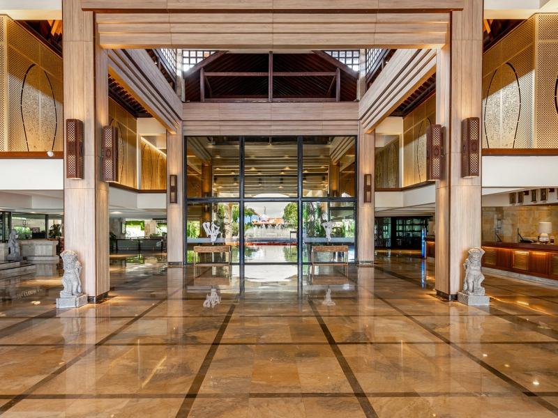 Discovery Kartika Plaza