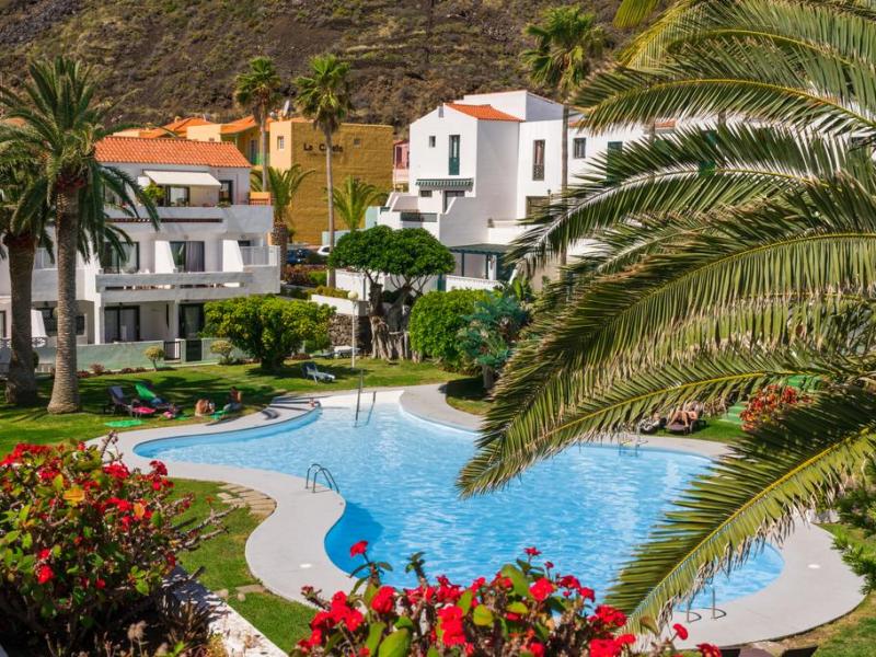 Los Rosales Apartamentos