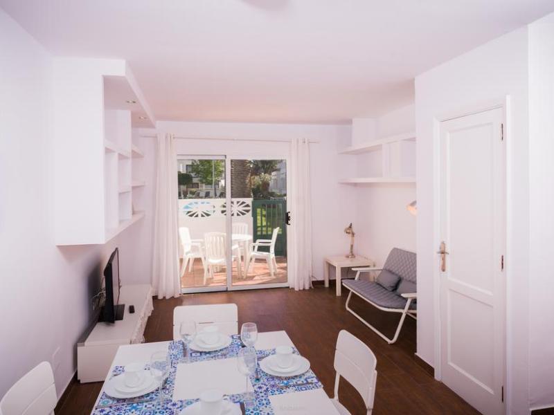 Los Rosales Apartamentos