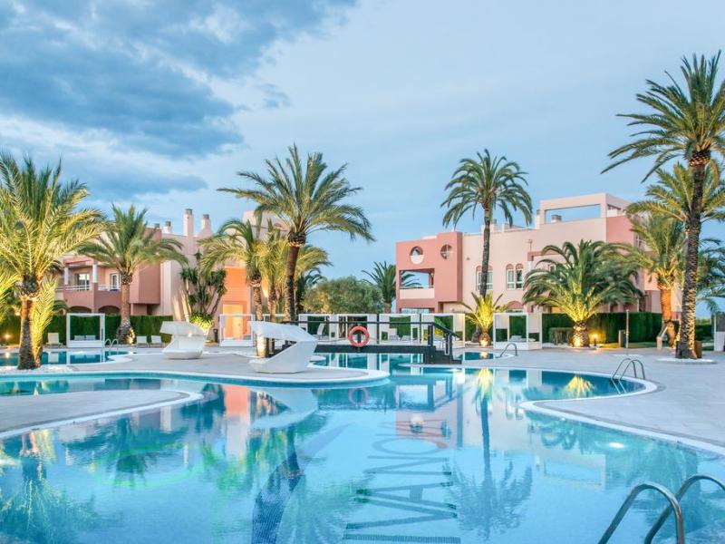 Oliva Nova Beach & Golf Hotel