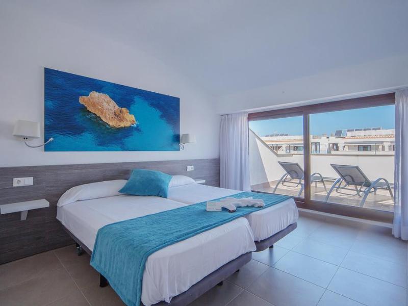 Ferrer Skyline Aparthotel