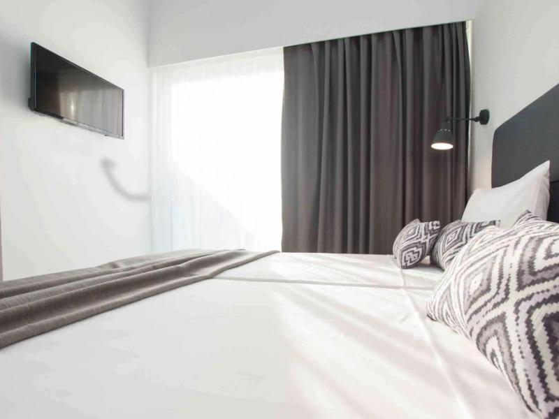 Golden Coast Resort