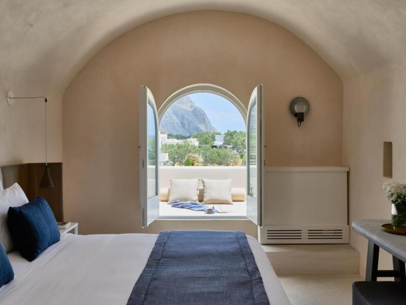 Istoria Hotel Santorini