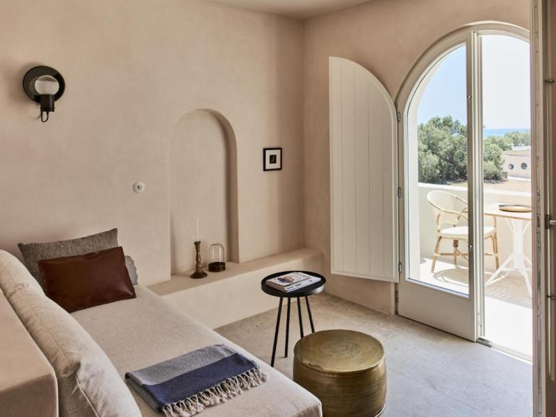 Istoria Hotel Santorini