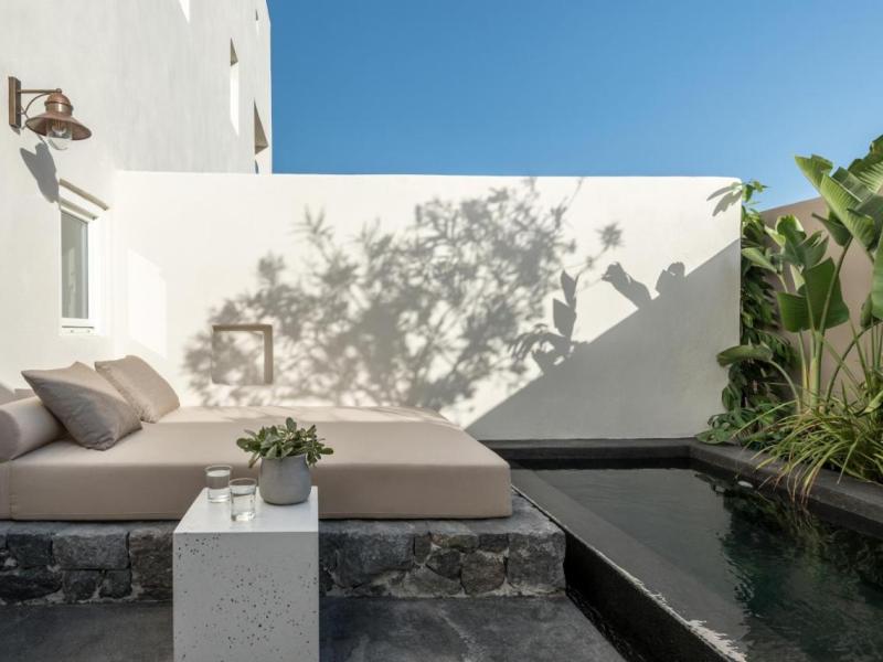 Istoria Hotel Santorini