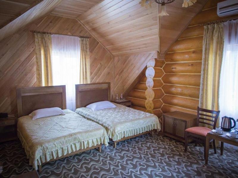 Загородный клуб Лачи