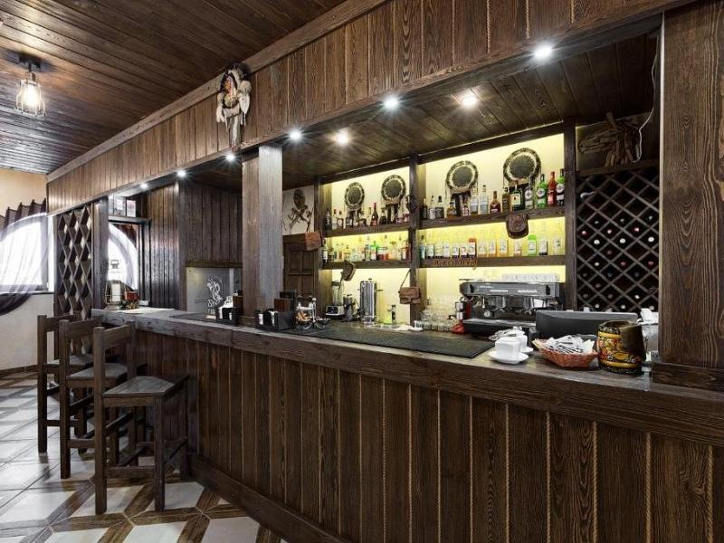 Загородный клуб Лачи