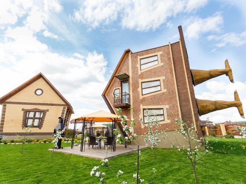 Загородный клуб Лачи