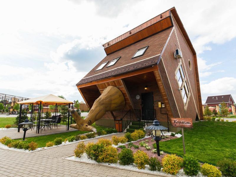 Загородный клуб Лачи