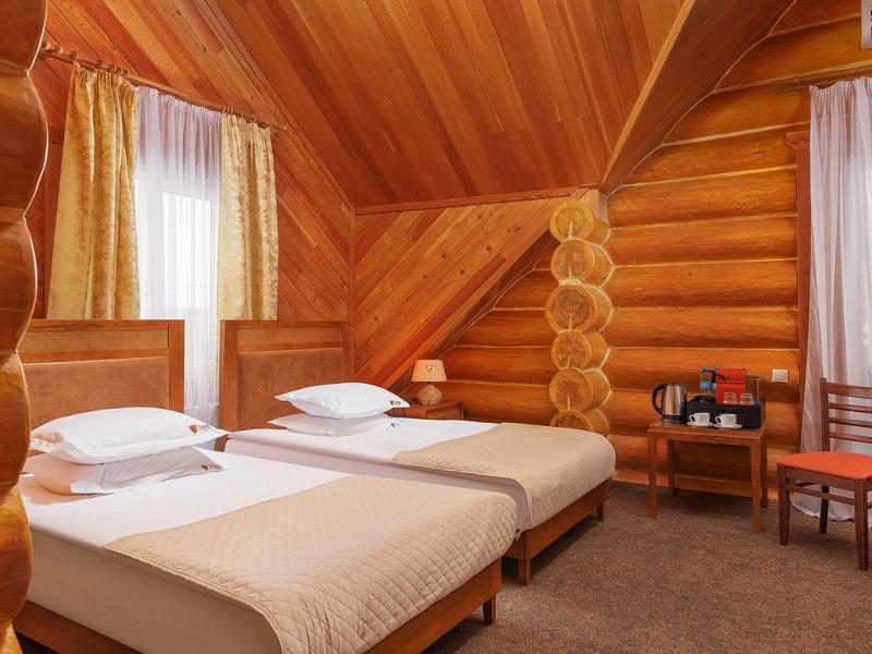 Загородный клуб Лачи