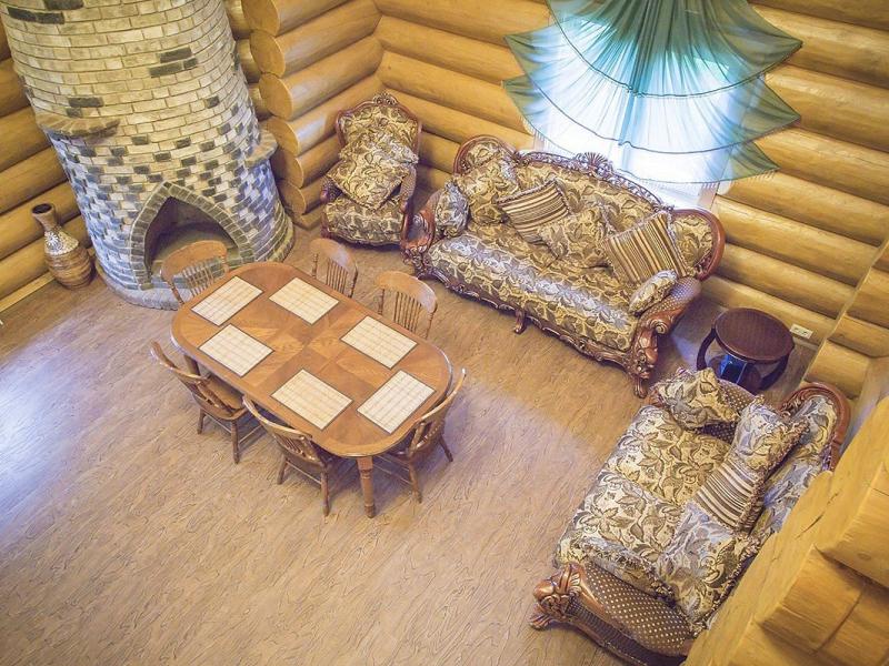 Загородный клуб Лачи