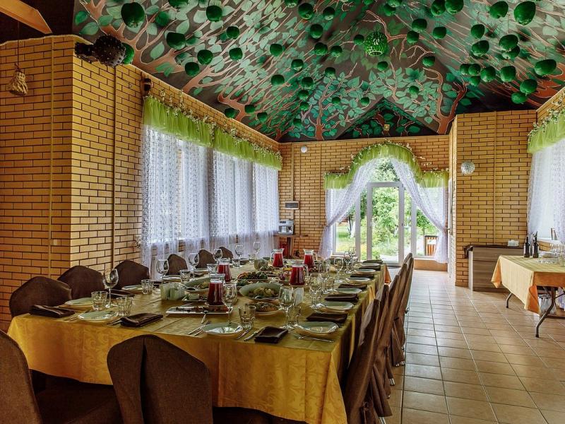 Загородный клуб Лачи