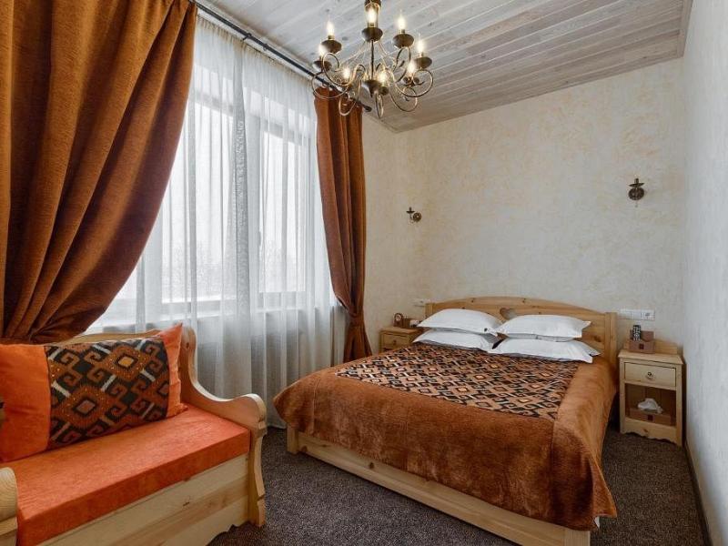 Загородный клуб Лачи