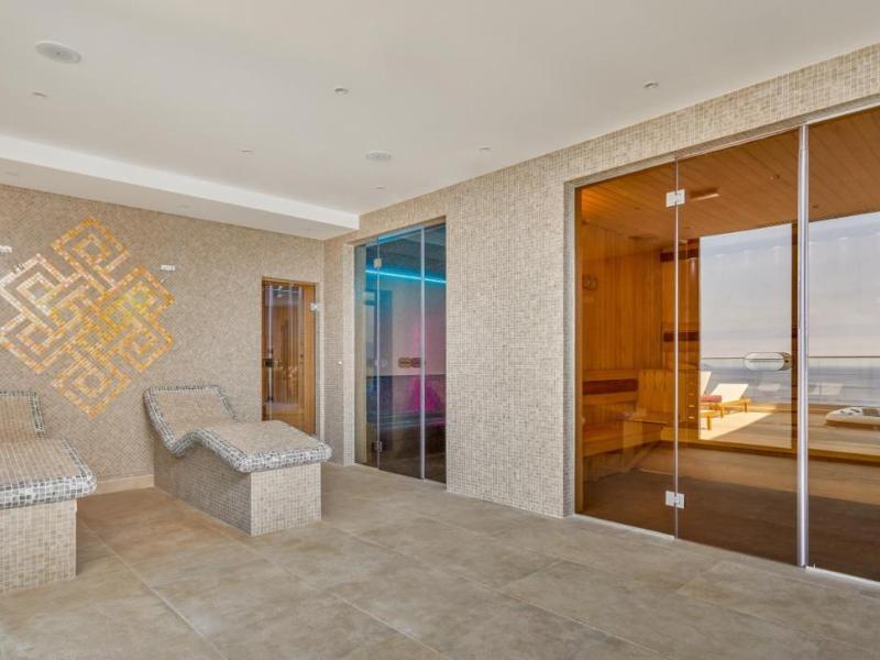 Ananti Resort Residences & Beach Club