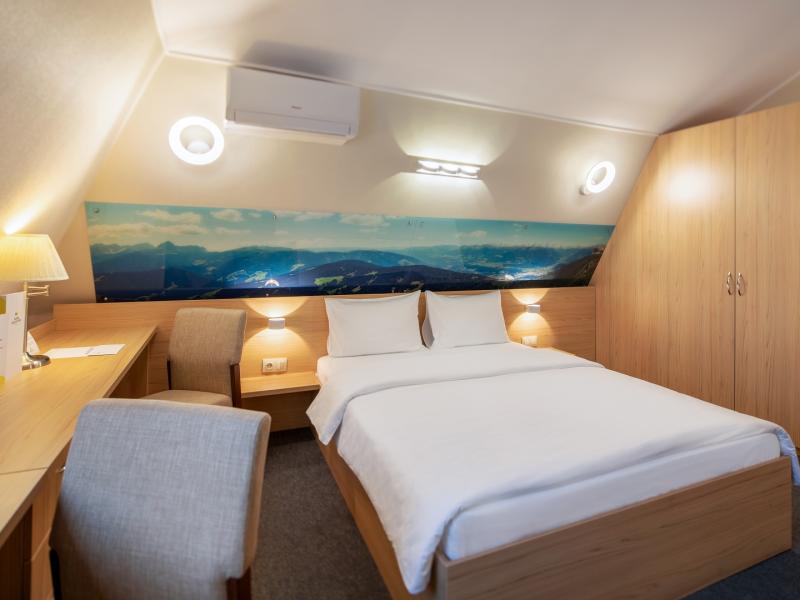 Aura Aquarelle Hotel