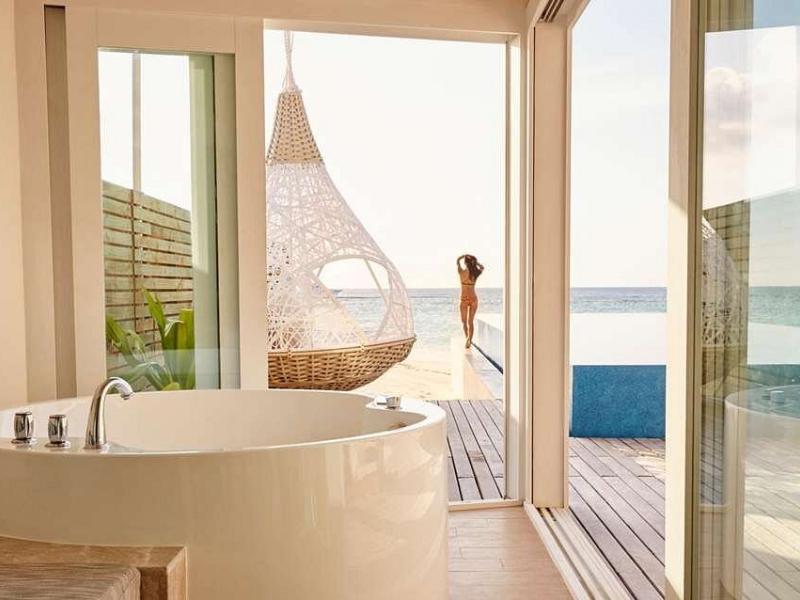 LUX* South Ari Atoll