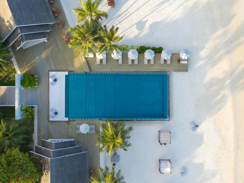 LUX* South Ari Atoll