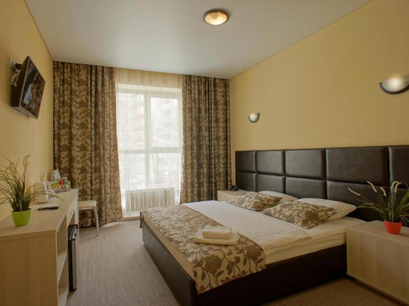 Отель Мартон Ошарская