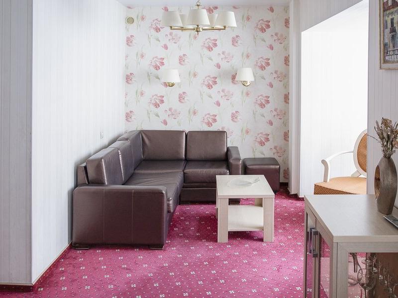 Тихая Площадь