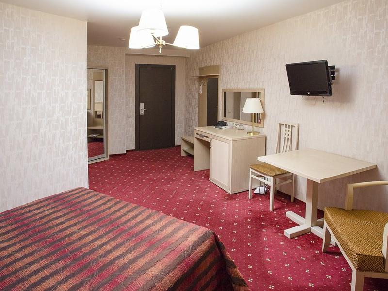 Тихая Площадь