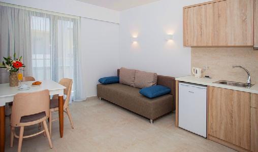 Minos Aparthotel