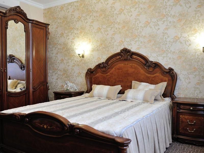 Dayana Hotel