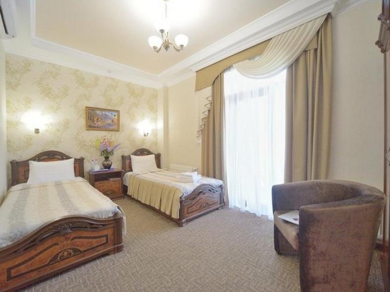 Dayana Hotel