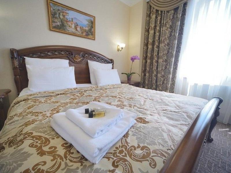 Dayana Hotel