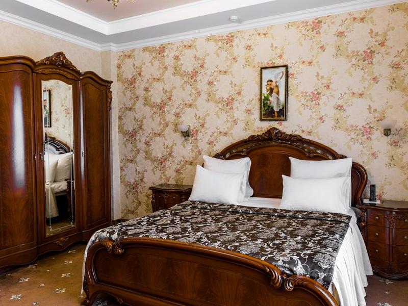 Dayana Hotel