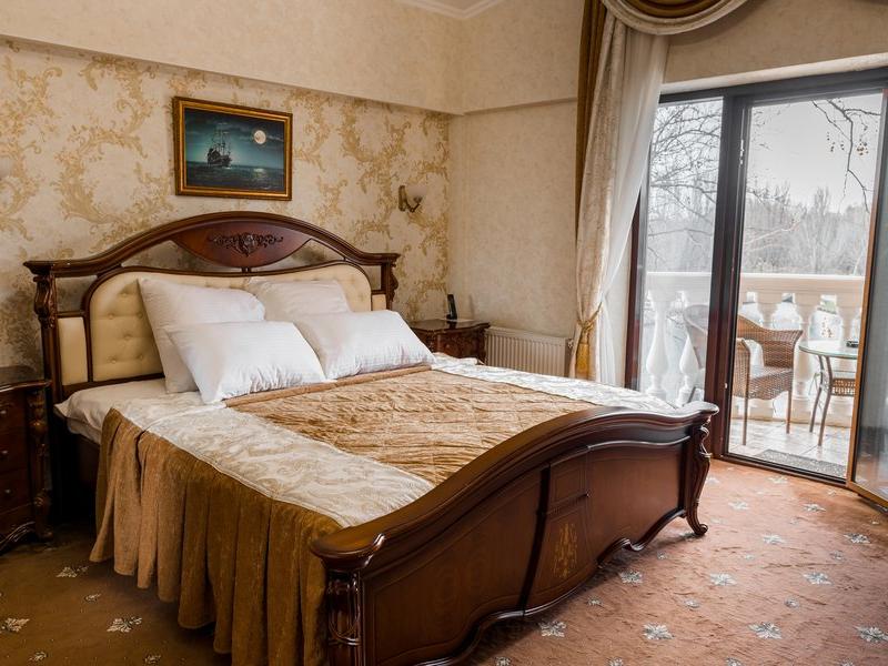 Dayana Hotel