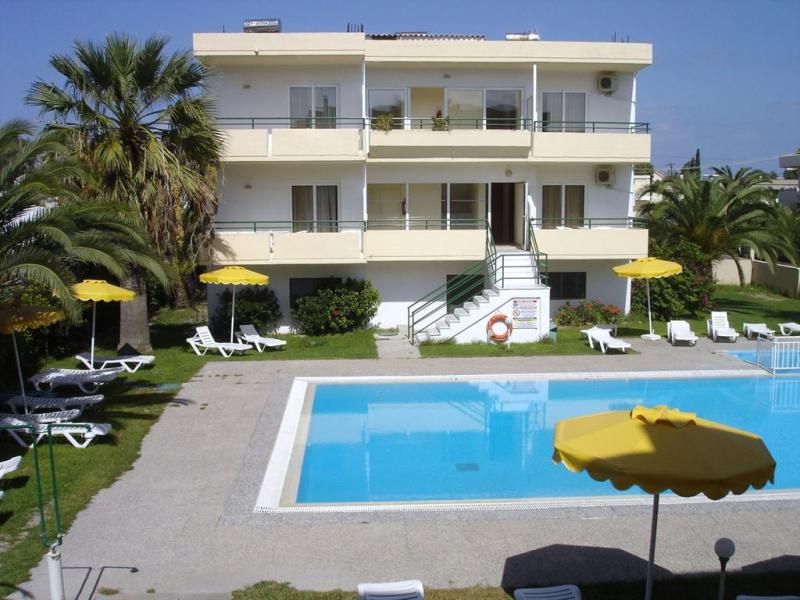 Anita ApartHotel