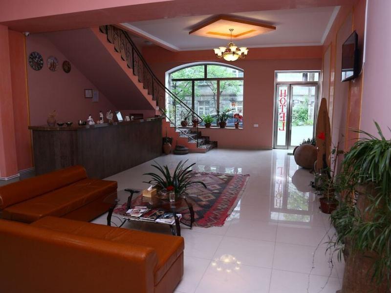 Mthnadzor Hotel