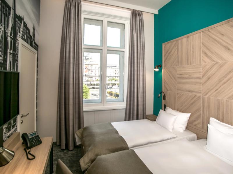 T62 Hotel