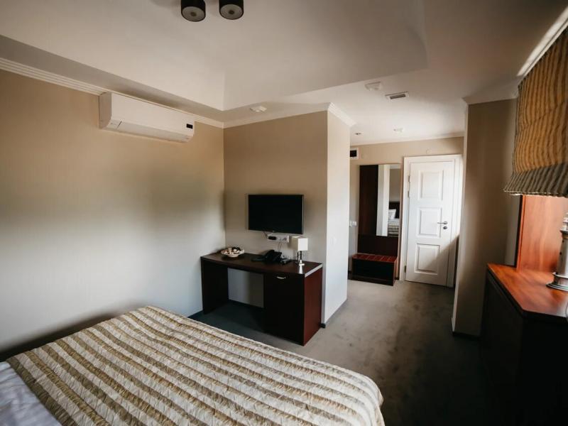 Отель Круиз