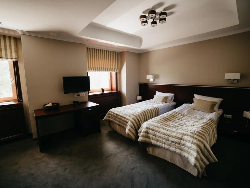 Отель Круиз