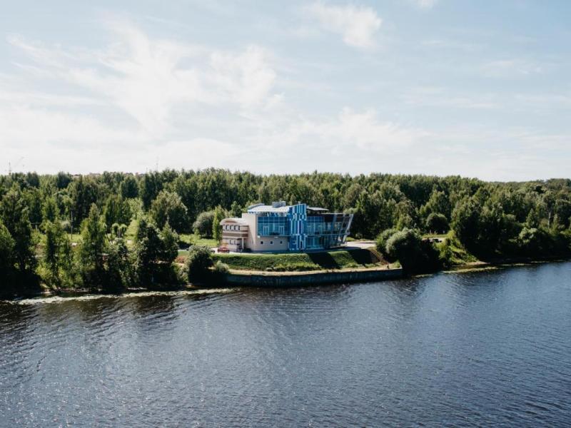 Отель Круиз