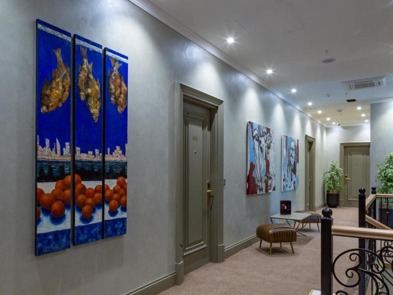 Art Gallery Hotel