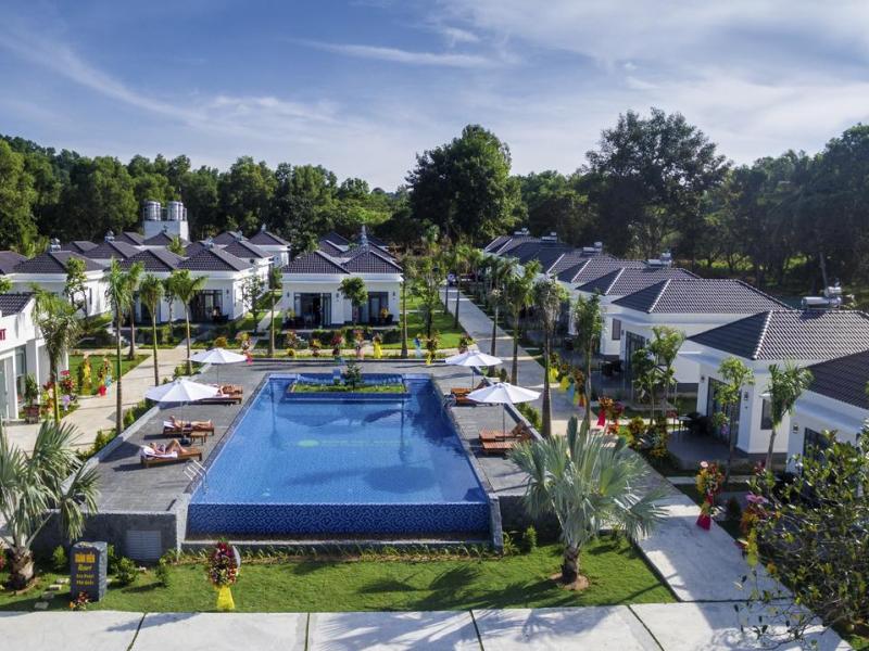 Xuan Hien Resort