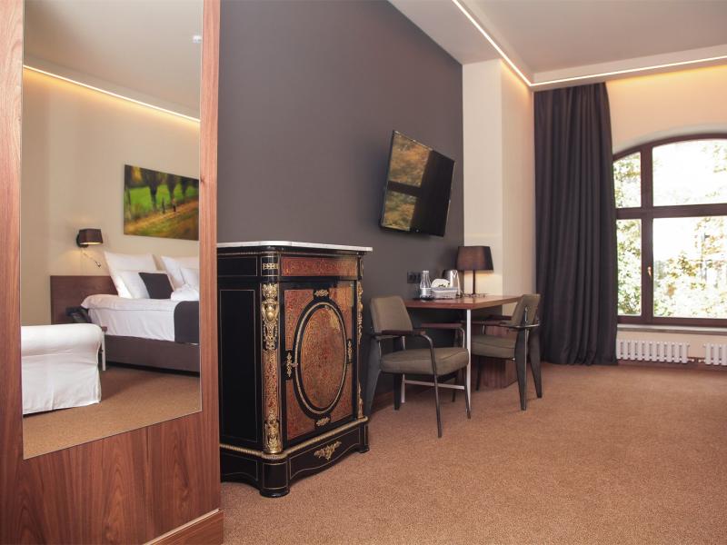 Gregory Hotel