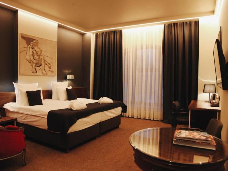 Gregory Hotel