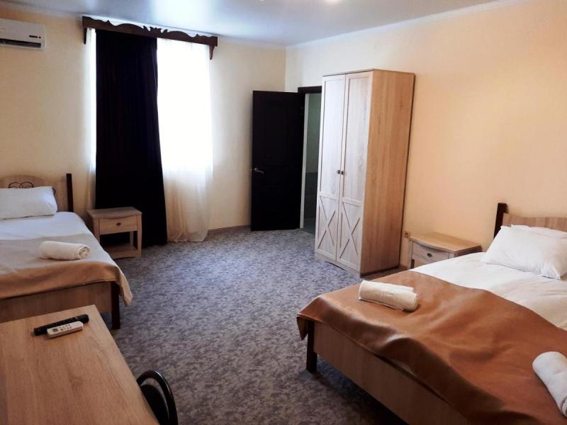 Отель на Садовой