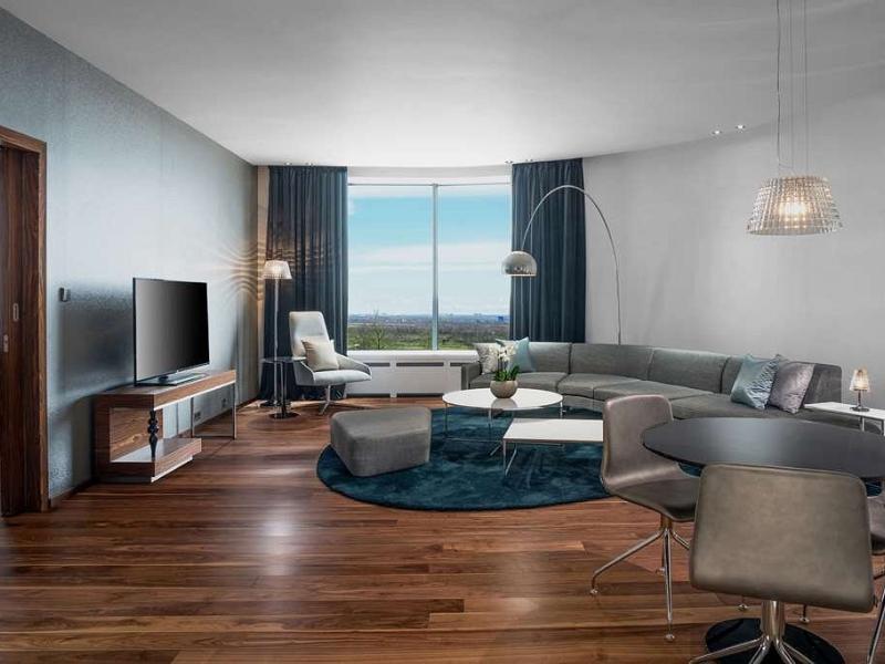 Hilton Saint Petersburg ExpoForum