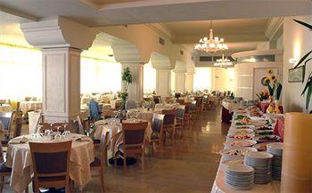 Отель Doge  Италия, Милано-Мариттима, фото 29