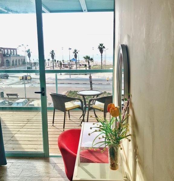 Sur La Mer Boutique Hotel