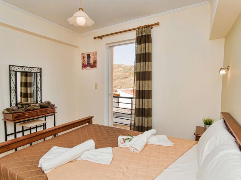 Castello Apartments Panormo