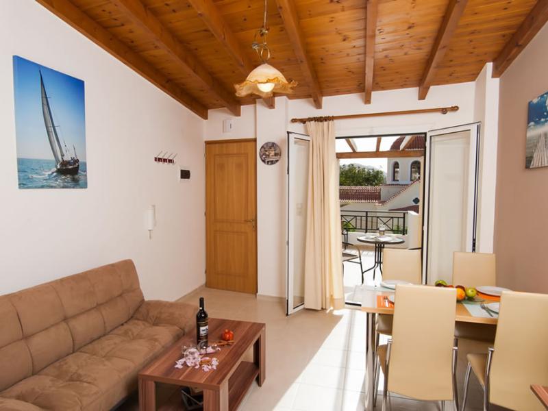 Castello Apartments Panormo