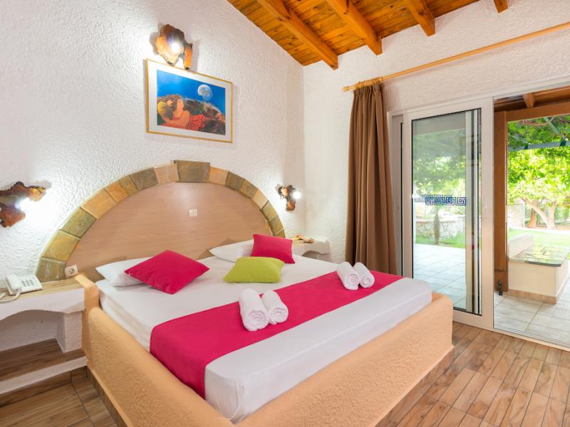 Elefteria Apartments