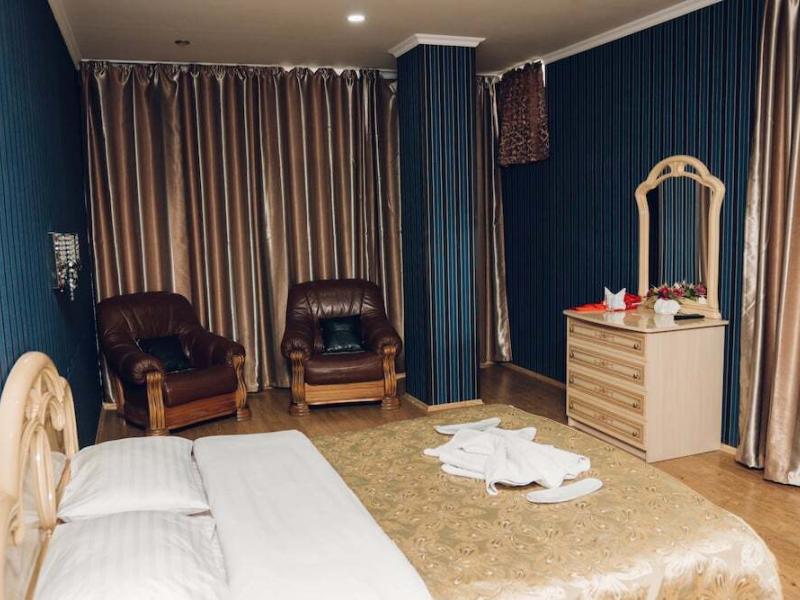 Like Hotel